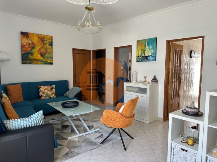 Image No.18-3 Bed House for sale
