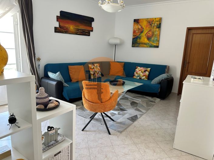 Image No.2-3 Bed House for sale