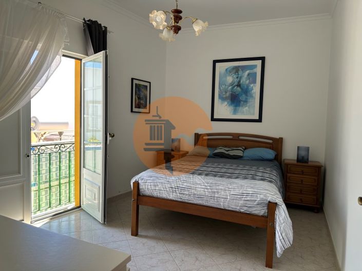 Image No.20-3 Bed House for sale