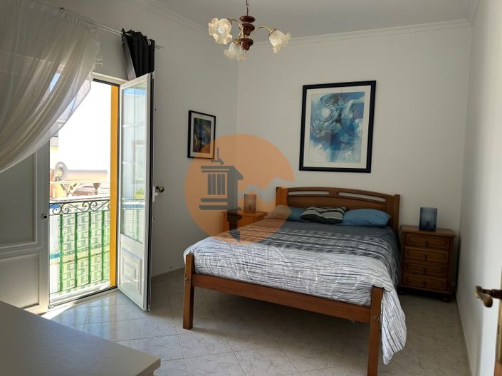 Image No.22-3 Bed House for sale