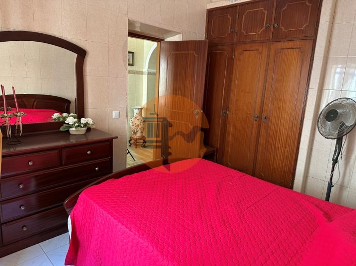 Image No.38-3 Bed House for sale