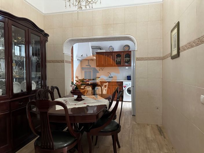 Image No.46-3 Bed House for sale