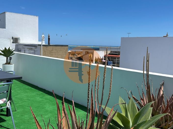Image No.5-3 Bed House for sale