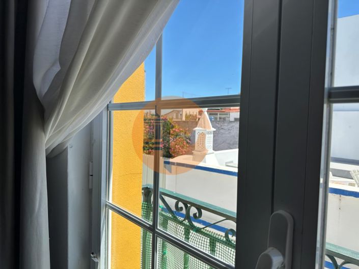 Image No.55-3 Bed House for sale
