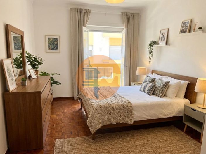 Image No.10-2 Bed Apartment for sale