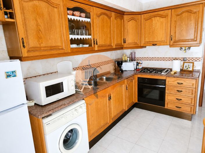 Image No.24-3 Bed Apartment for sale