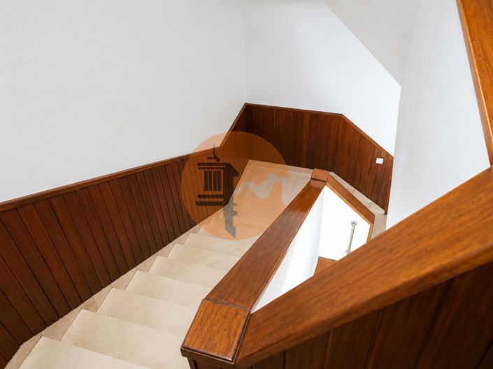 Image No.27-3 Bed Apartment for sale