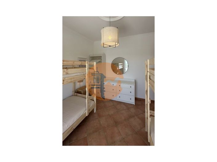 Image No.16-5 Bed House for sale