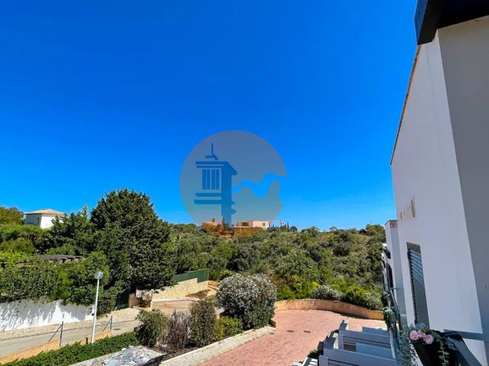 Image No.20-3 Bed House for sale