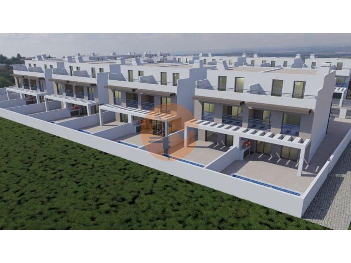 Image No.13-3 Bed House for sale