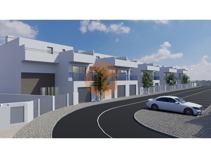 Image No.3-3 Bed House for sale