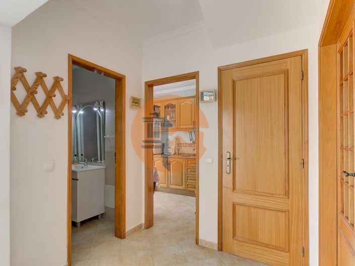 Image No.19-2 Bed House for sale