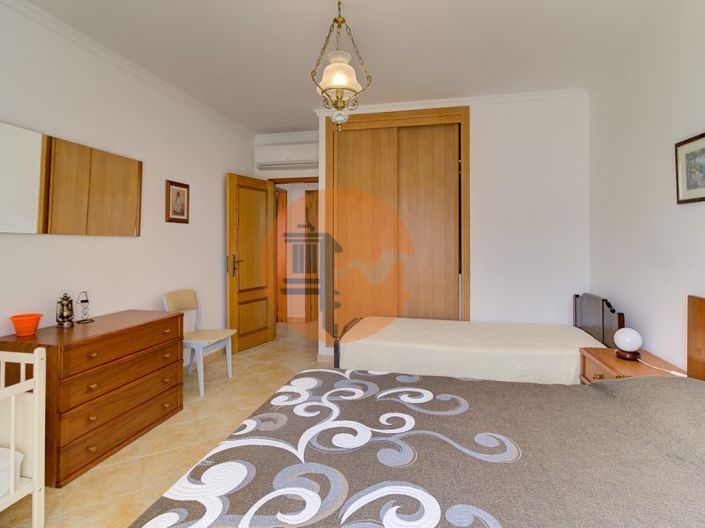 Image No.23-2 Bed House for sale