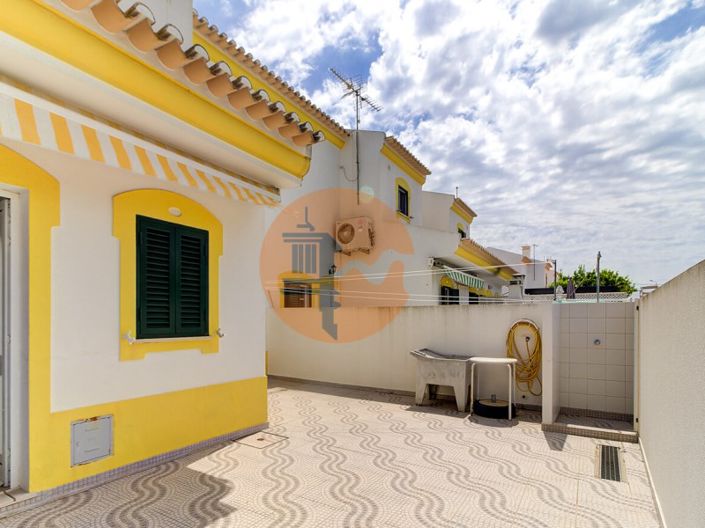 Image No.3-2 Bed House for sale