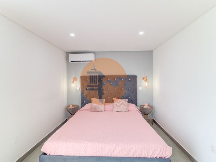 Image No.24-2 Bed Apartment for sale