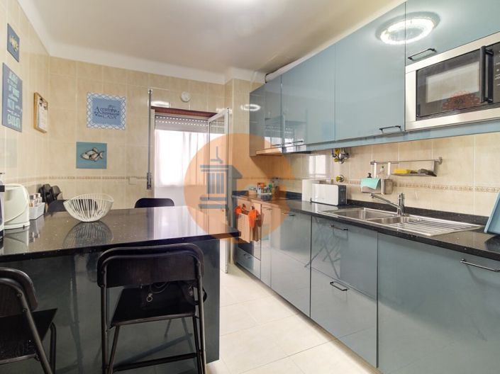 Image No.19-2 Bed Apartment for sale