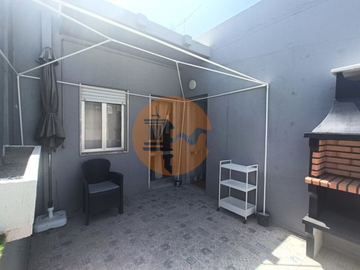 Image No.18-2 Bed Apartment for sale