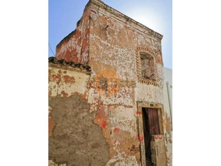 Image No.2-1 Bed House for sale