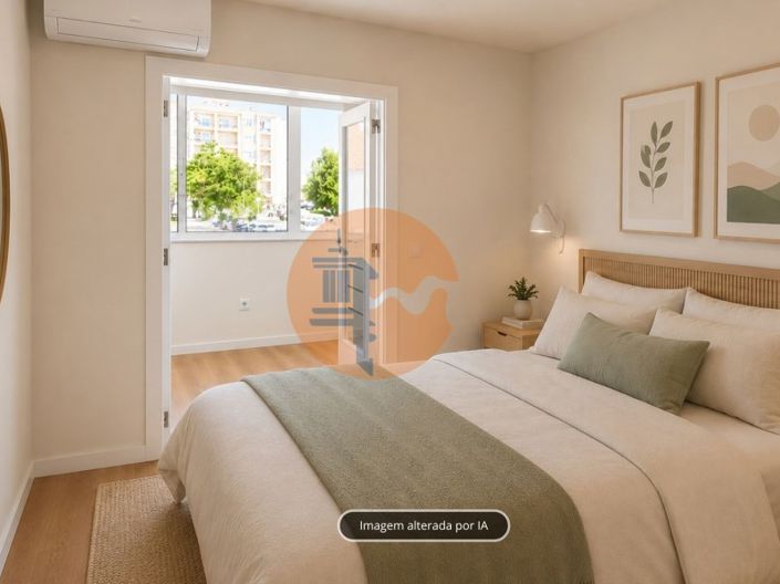 Image No.17-3 Bed Apartment for sale
