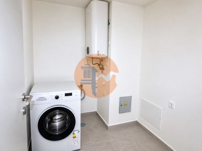 Image No.8-3 Bed Apartment for sale