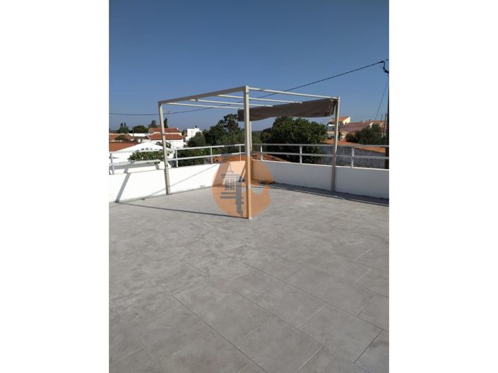 Image No.2-2 Bed House for sale