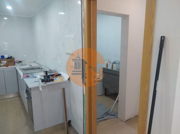 Image No.21-2 Bed House for sale