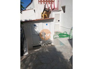 id9279d501-0000-0500-0000-00001a0f8b3b