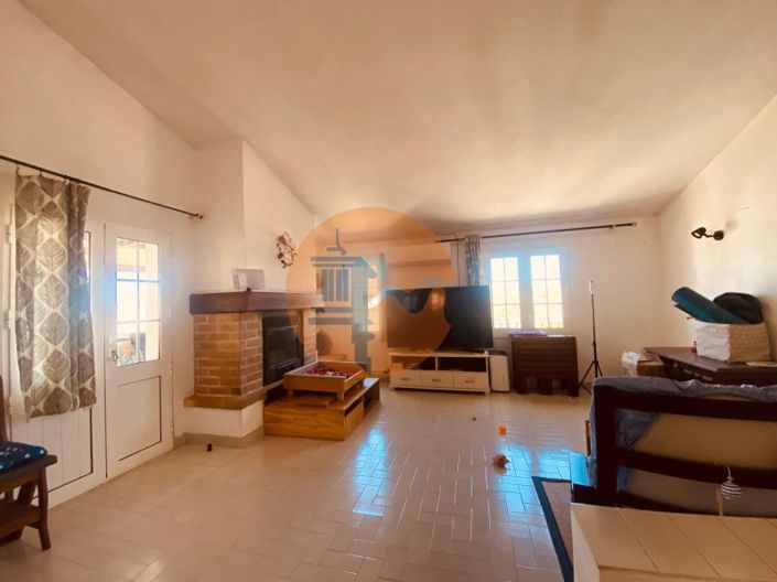 Image No.10-2 Bed House for sale