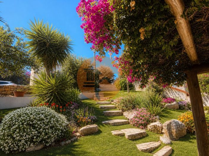 Image No.29-2 Bed House for sale