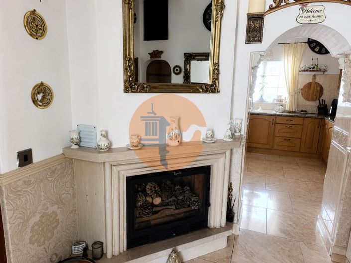 Image No.20-3 Bed House for sale