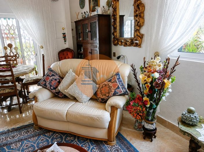Image No.41-3 Bed House for sale