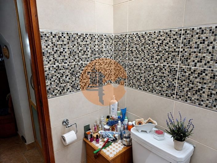 Image No.50-3 Bed House for sale