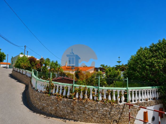 Image No.6-3 Bed House for sale