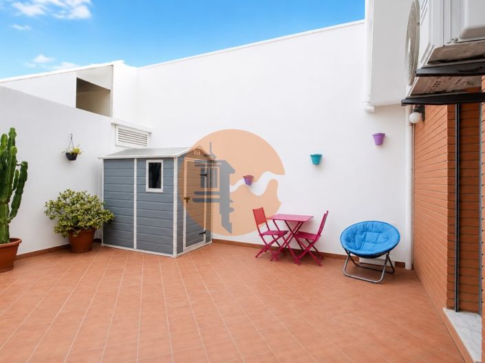 Image No.28-3 Bed Apartment for sale