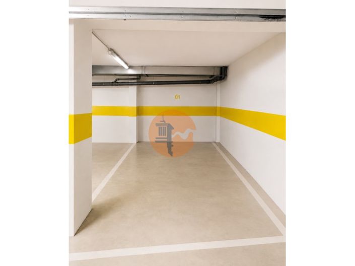 Image No.30-3 Bed Apartment for sale