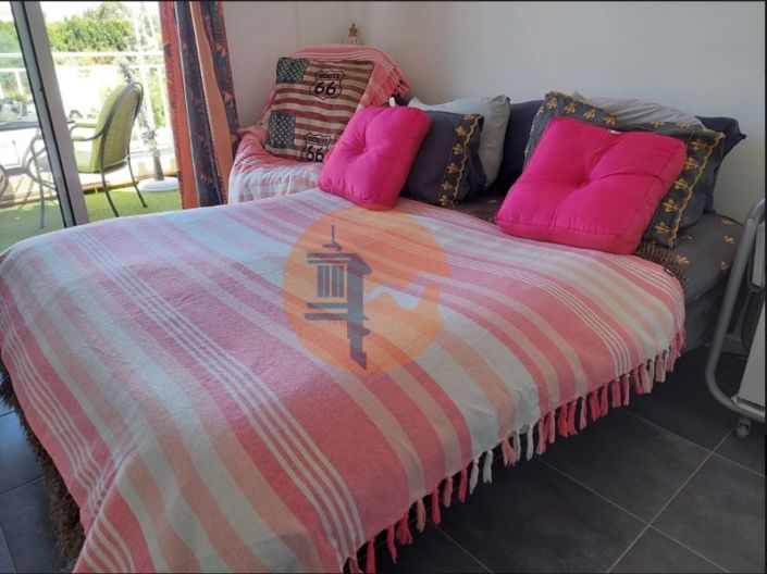 Image No.28-3 Bed House for sale