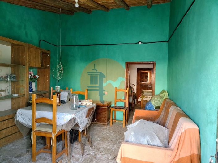 Image No.6-2 Bed House for sale