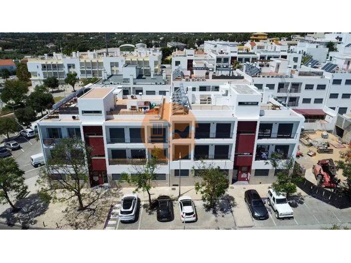 Image No.39-3 Bed Apartment for sale
