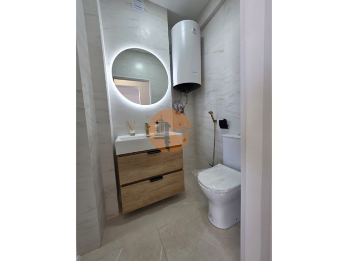 Image No.18-3 Bed Apartment for sale