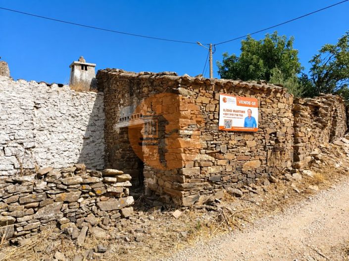Image No.10-4 Bed House for sale