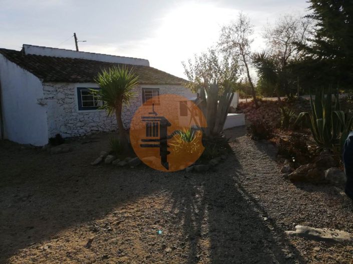 Image No.13-2 Bed House for sale