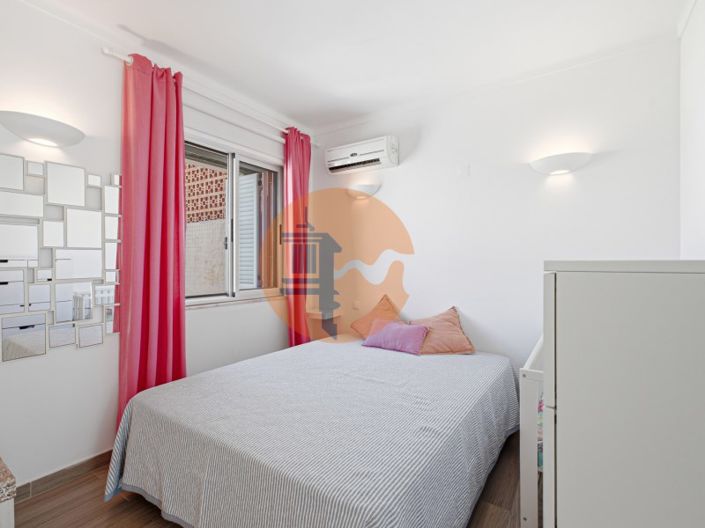 Image No.10-2 Bed Apartment for sale