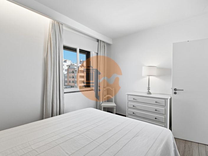 Image No.19-2 Bed Apartment for sale