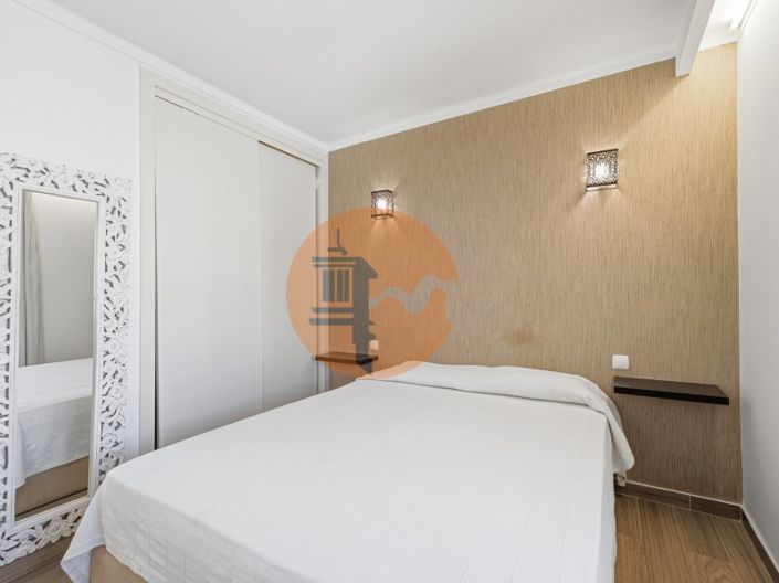 Image No.21-2 Bed Apartment for sale