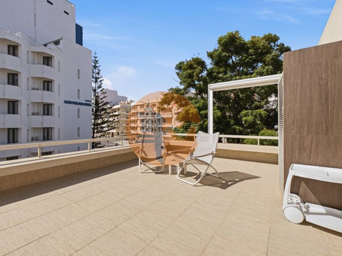 Image No.26-2 Bed Apartment for sale