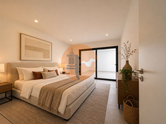 Image No.22-3 Bed House for sale