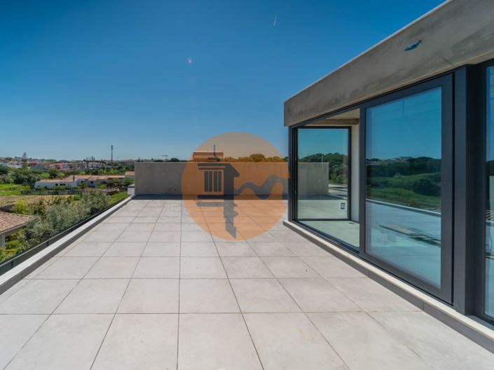 Image No.29-3 Bed House for sale