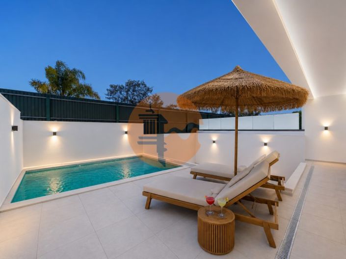 Image No.30-3 Bed House for sale