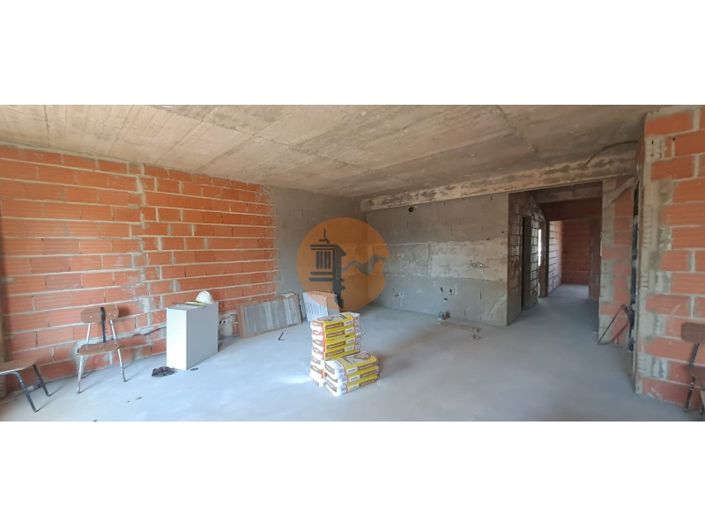 Image No.15-2 Bed Apartment for sale