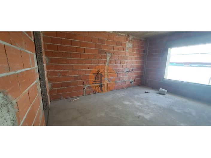 Image No.14-3 Bed Apartment for sale